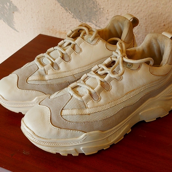 Hotwind unisex white sneakers Uk10 - Picture 3 of 5